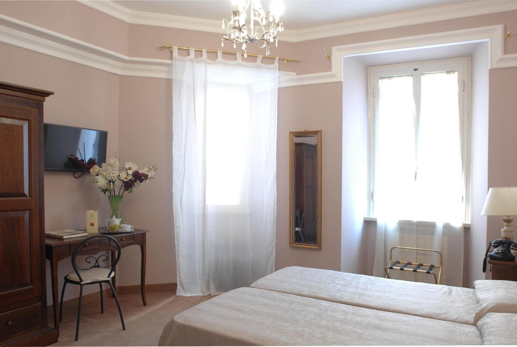 Hotel Elyse' Róma Kültér fotó