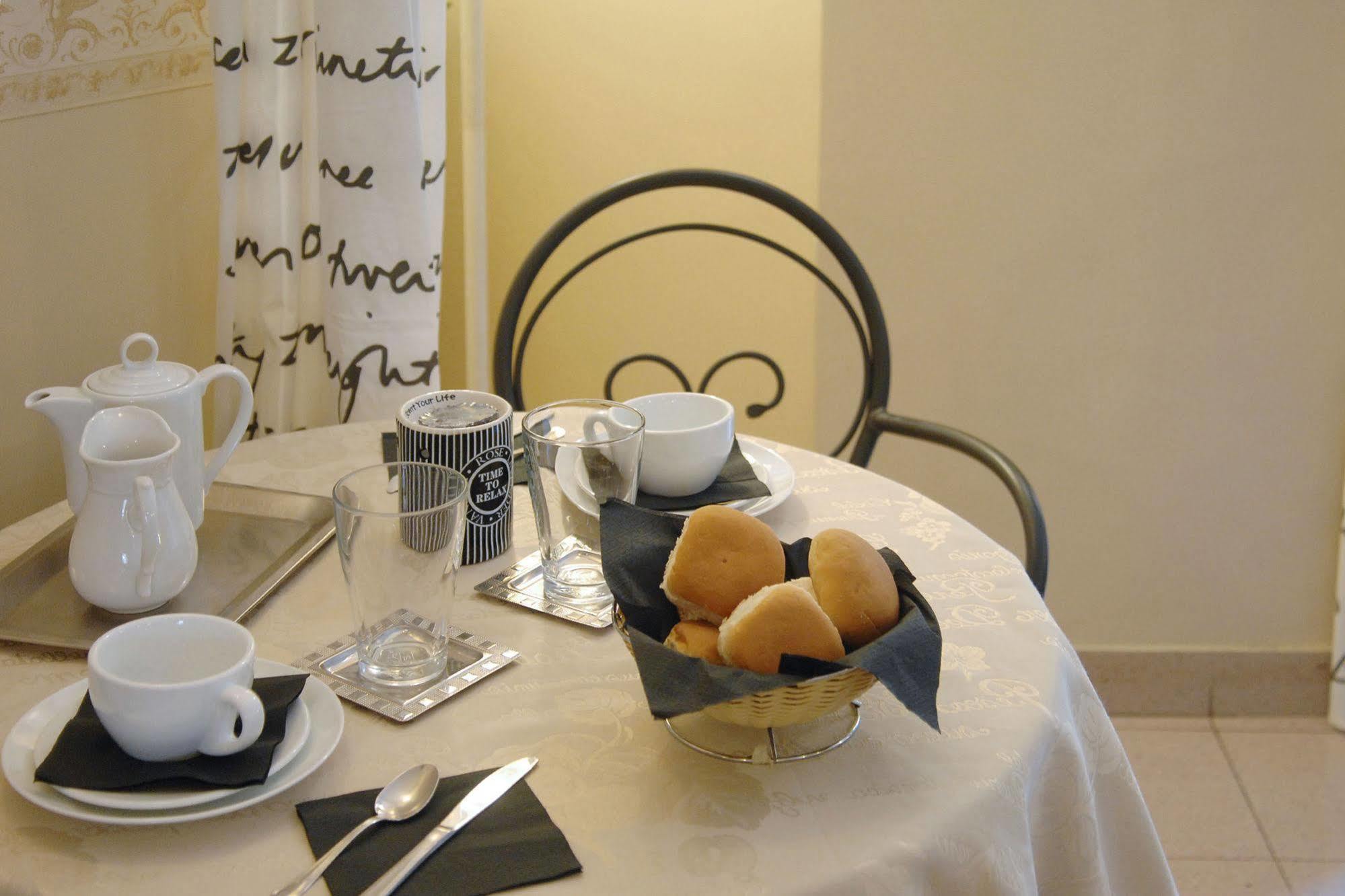 Hotel Elyse' Róma Kültér fotó