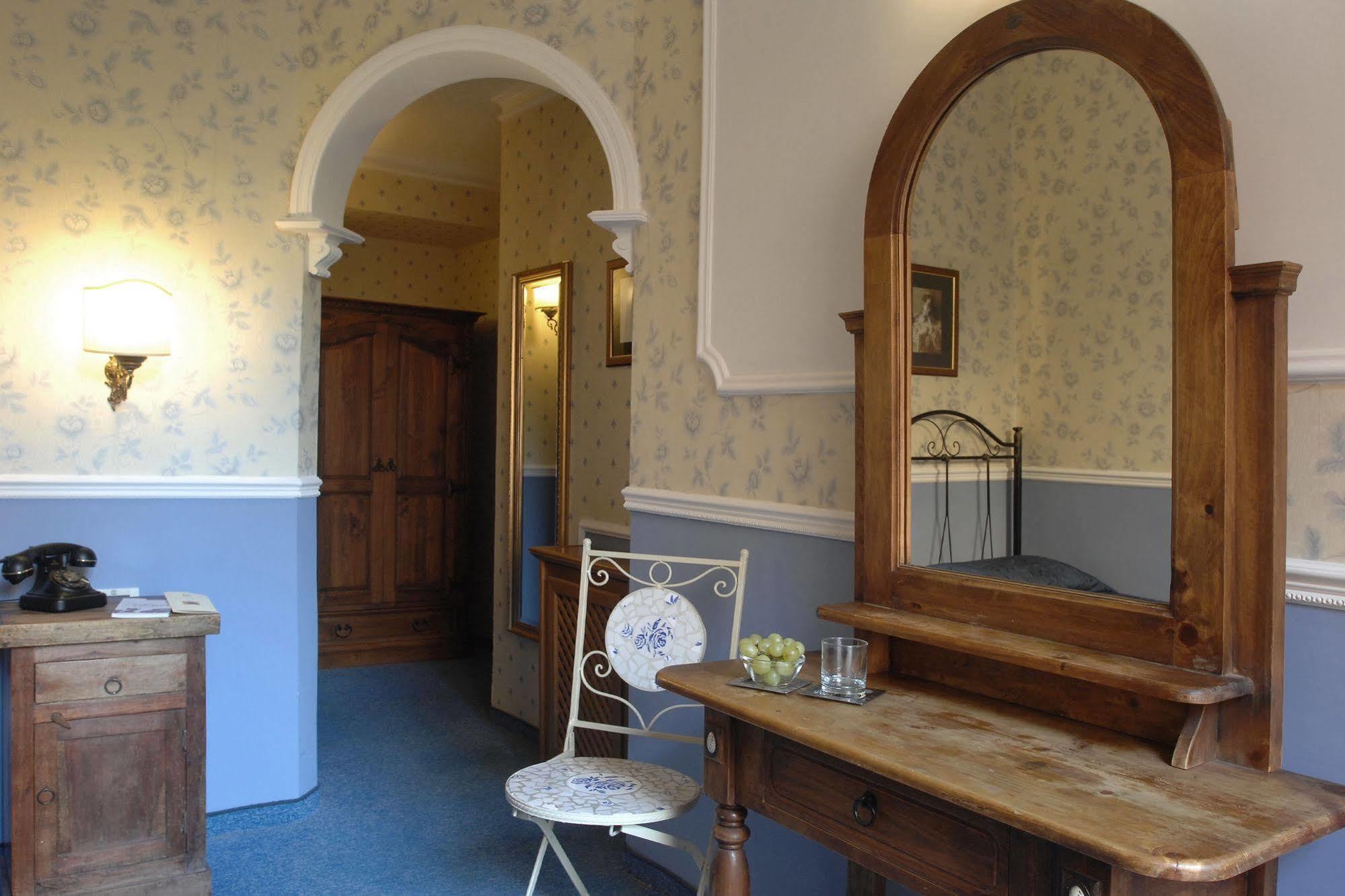 Hotel Elyse' Róma Kültér fotó