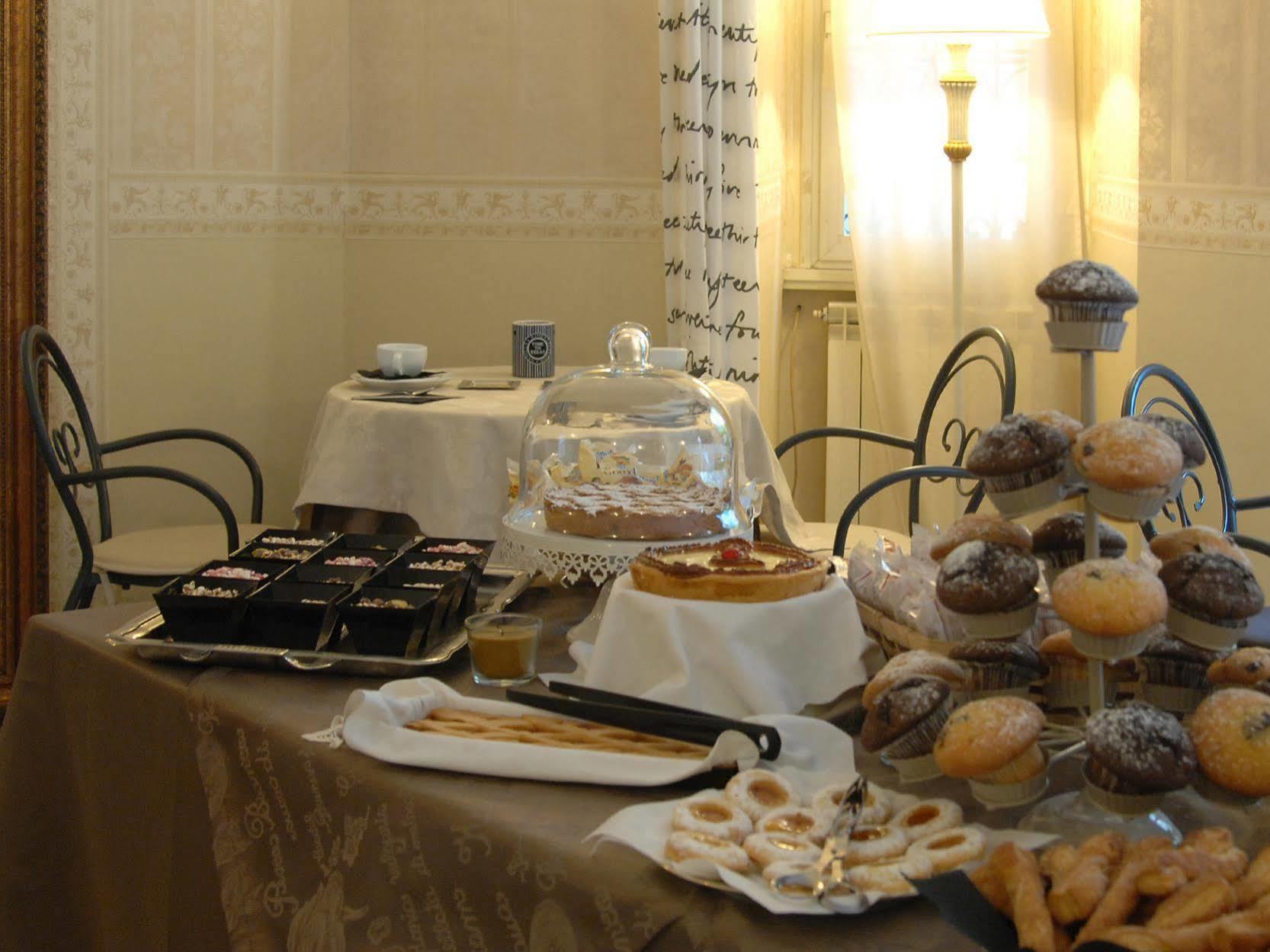 Hotel Elyse' Róma Kültér fotó